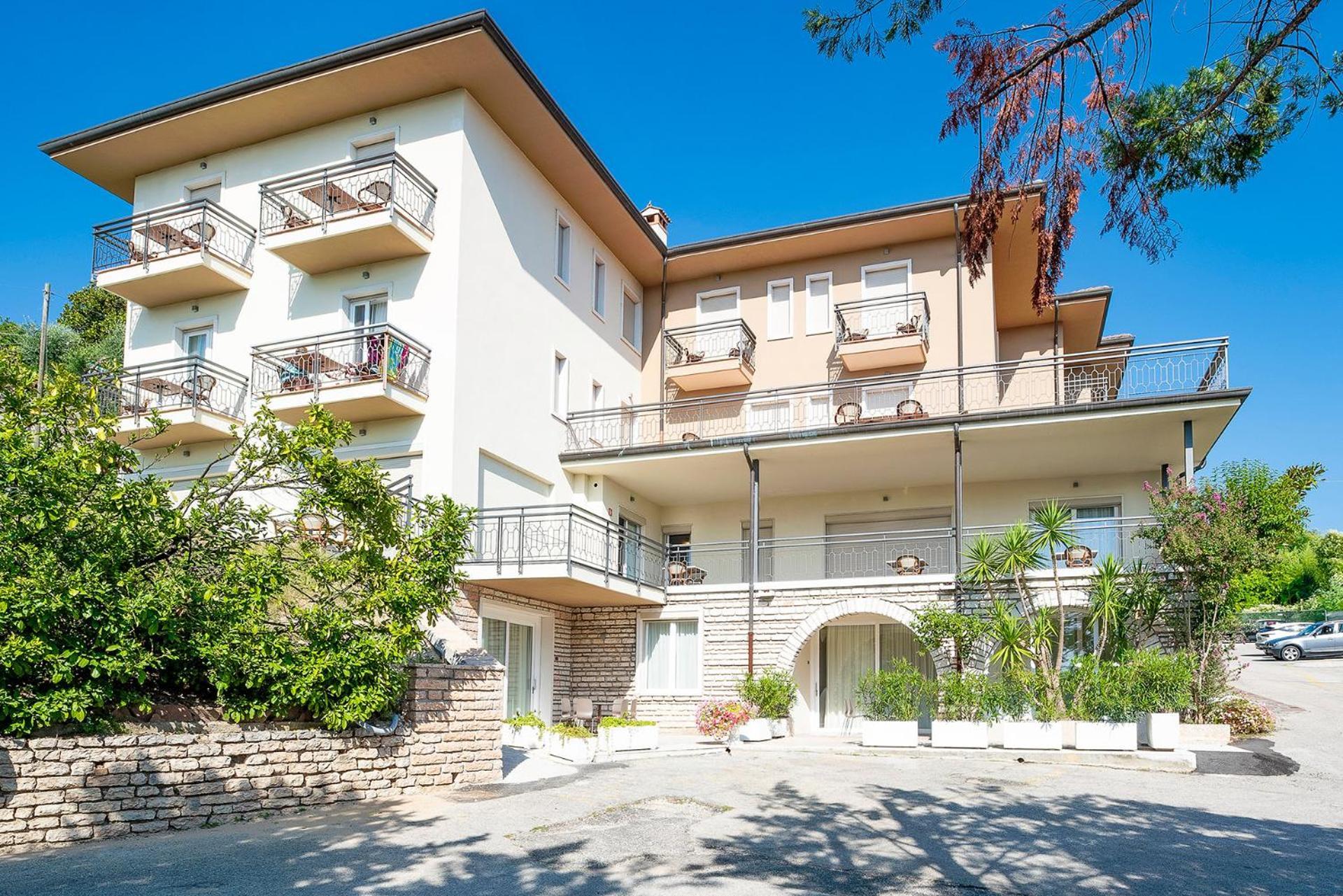 Aparthotel Residenza Panorama Costermano Zewnętrze zdjęcie